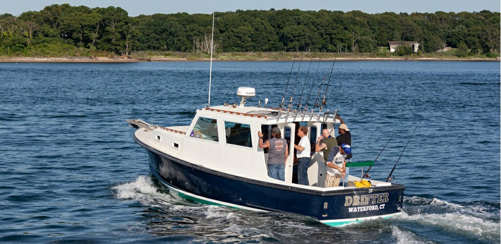 Drifter charter boat on the water